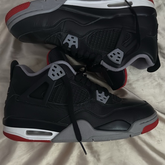 Jordan Black and Red Sneakers with Air Cushioning